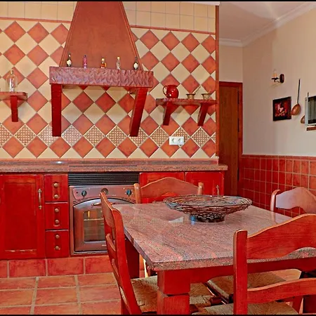 Chalet Puente De Tabla